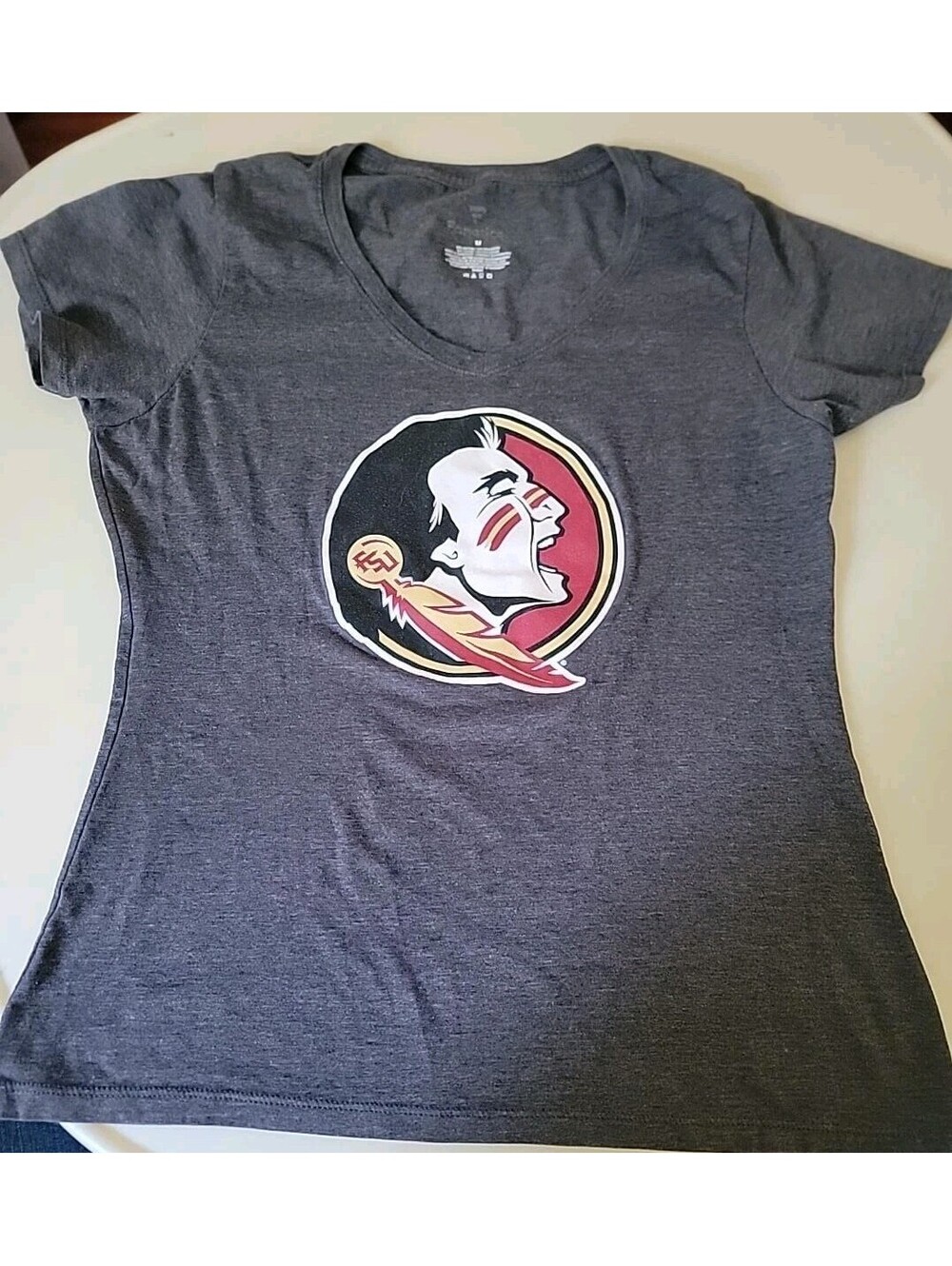 Florida State Seminoles Fanatics Women’s T-Shirt Medium Gray V-Neck FSU Logo